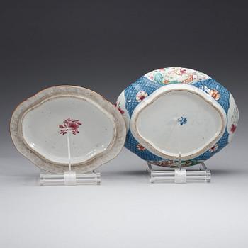 A blue and white and famille rose tureen with cover and stand, Qing dynasty, Qianlong (1736-95).