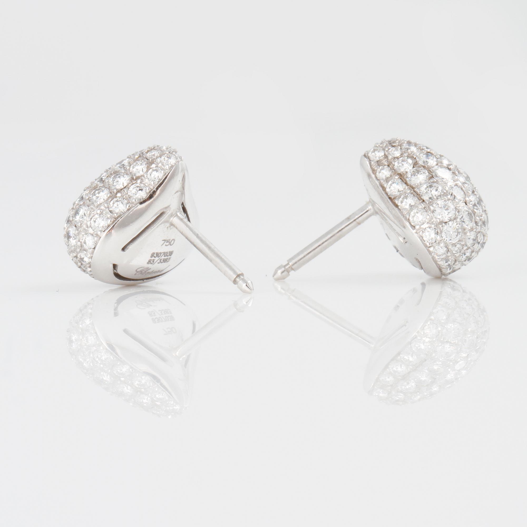 ÖRHÄNGEN, med briljantslipade diamanter, "Pushkin", Chopard.