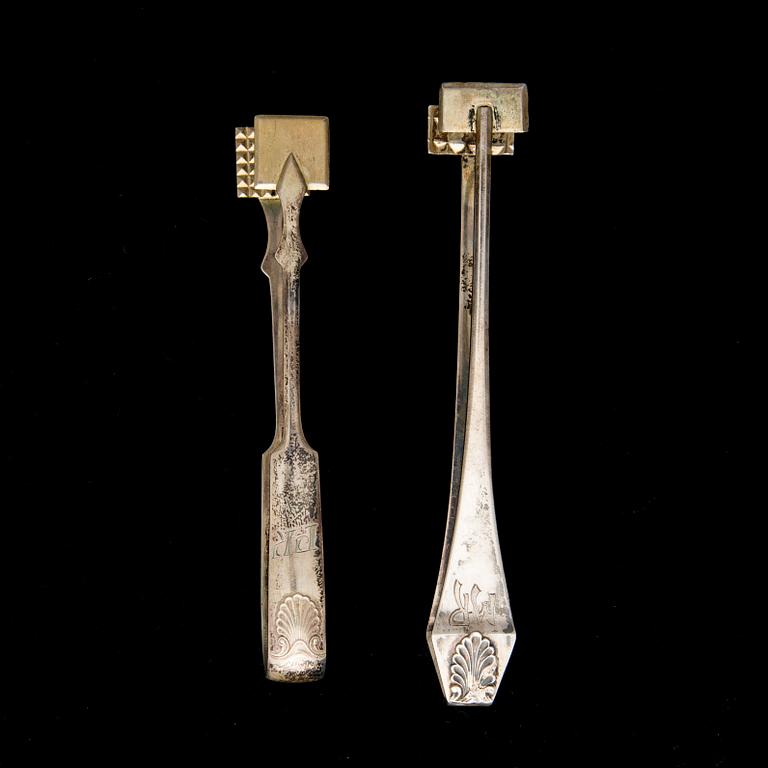 PARTI BESTICK, 44 delar, silver, "Mussla", finska stämplar, 1918-50. Tot vikt 1084,8 g.