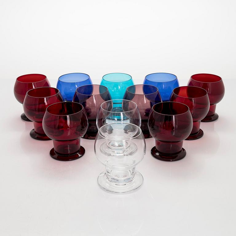 Kaj Franck, A set of 13 pieces '1111' drinking glasses for Nuutajärvi Notsjö. The model was designed in 1953.