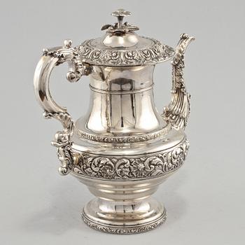 KAFFEKANNA, silver, nyrokoko, Adolf Zethelius, Stockholm, 1838. Vikt 1025 g.