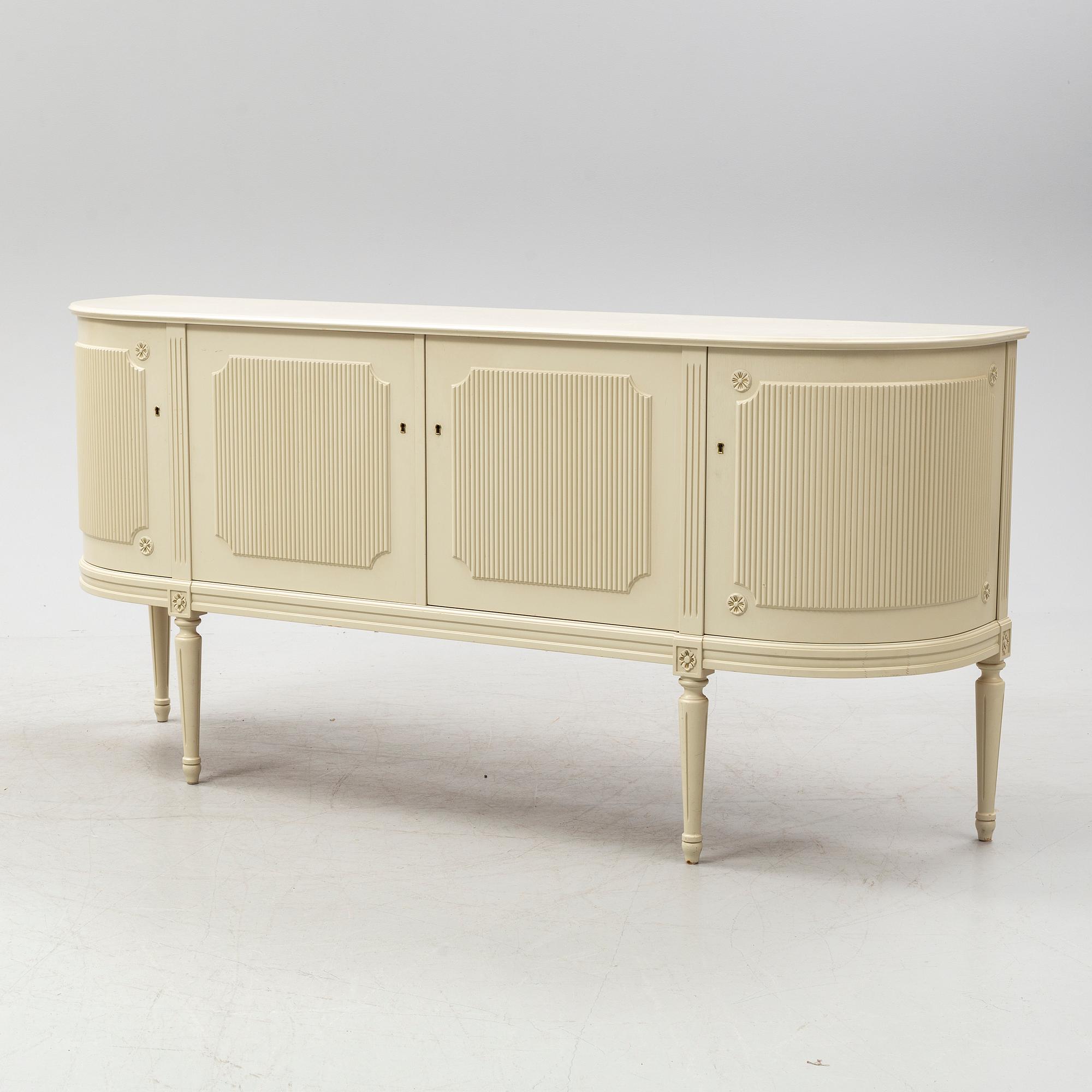 Sideboard, gustaviansk stil, City möbler AB, Tibro, 1900-talets mitt/andra hälft.