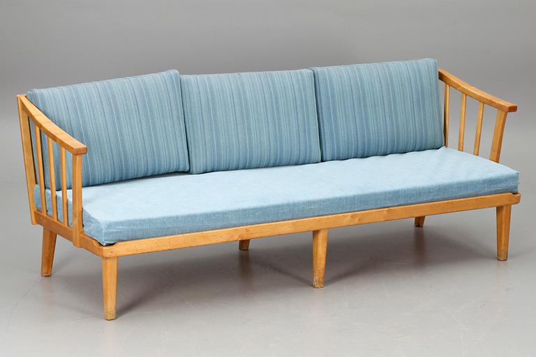 SOFFA, "Visingsö", design Carl Malmsten. 1900-tal.