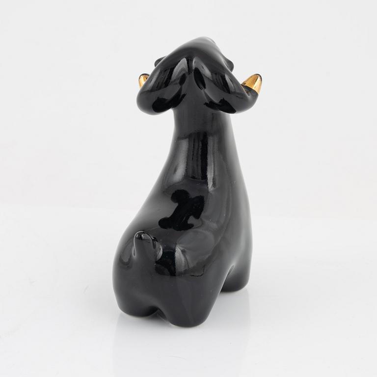 Taisto Kaasinen, a porcelaine figurine, Arabia, Finland.