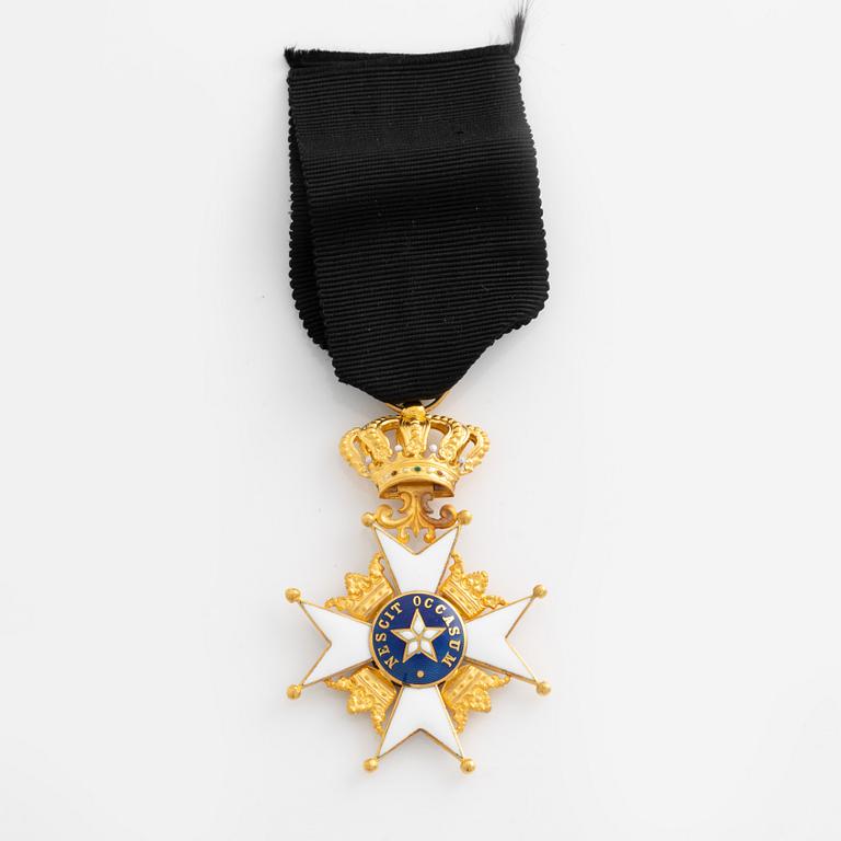 Royal Order of the North Star. 18K gold and enamel,