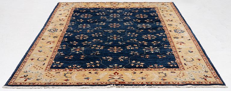 Matta, orientalisk, 302 x 202 cm.