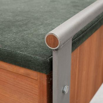 A 'Ladan' contemporary bench by Kerstin Olby.