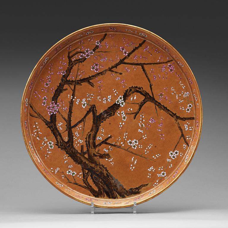 A large polychrome enamelled tray, Qing dynasty, circa 1900.