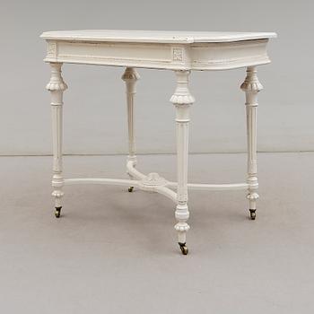 BORD, 1900-talets första hälft.