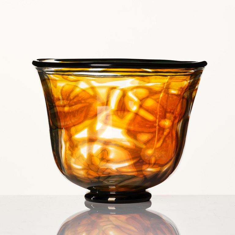 Eva Englund, skål, graal, glas, Orrefors 1979.