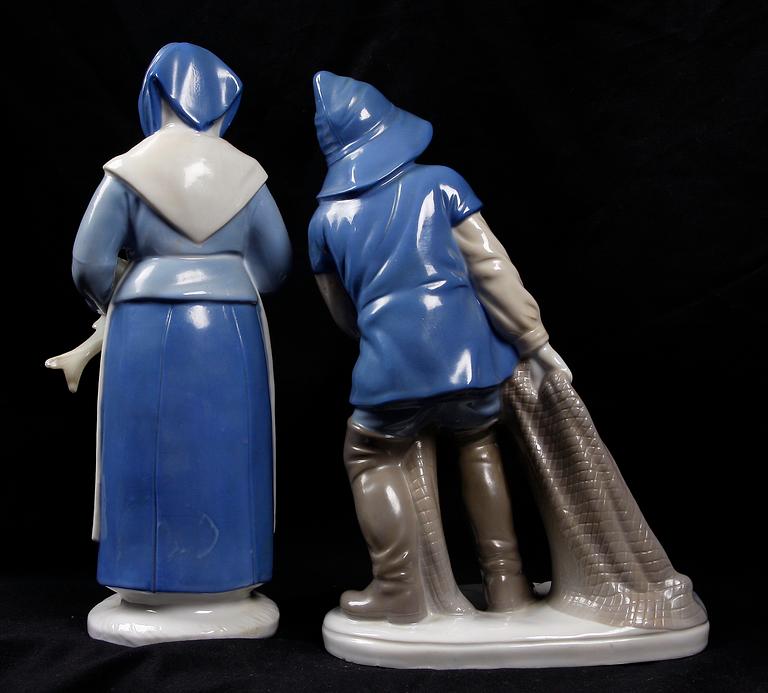 FIGURINER, ett par, porslin, Wagner & Apel, Tyskland, 1900-talets andra hälft.
