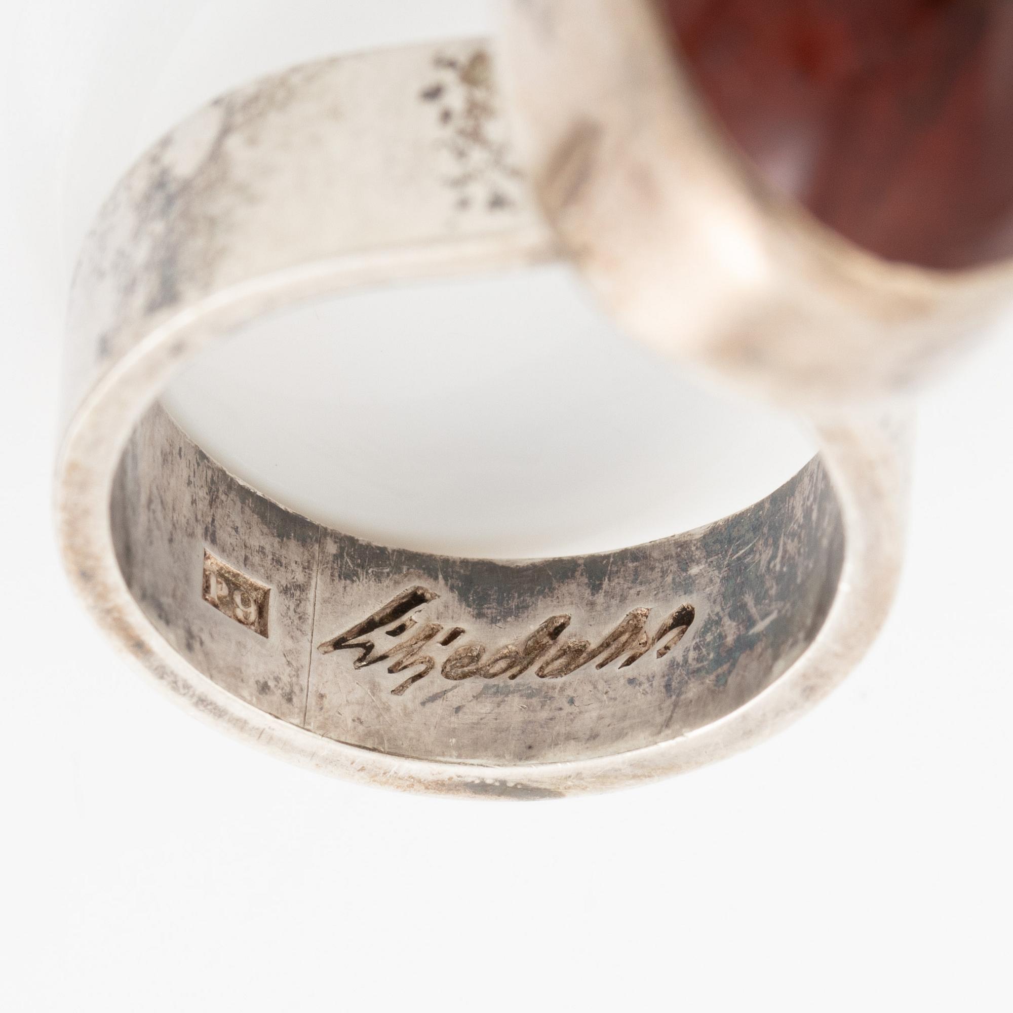 Tre ringar, silver och kvarts, Cecilia Johansson, Göteborg 1965 och Bengt Liljedahl, Stockholm 1965.