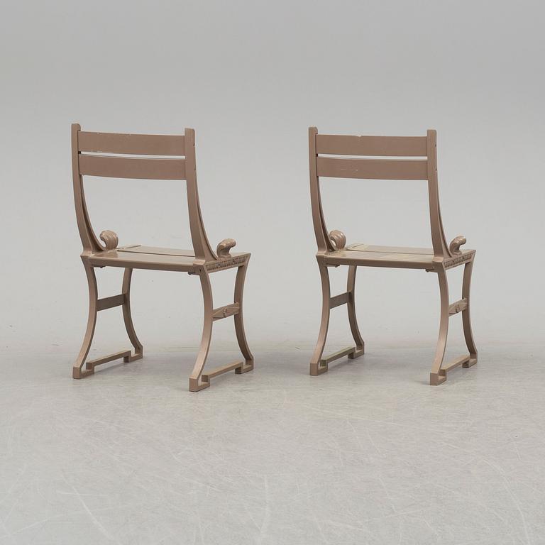 A pair of late 20th century garden chairs, "Sneckan", Folke Bensow, Byarums Bruk.