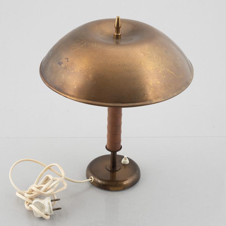 Bertil Brisborg, a table lamp model "15644", Arvid Böhlmarks Lampfabrik, Stockholm, 1950s.