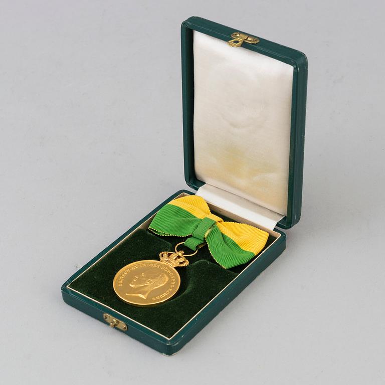 A Swedish gold medal.