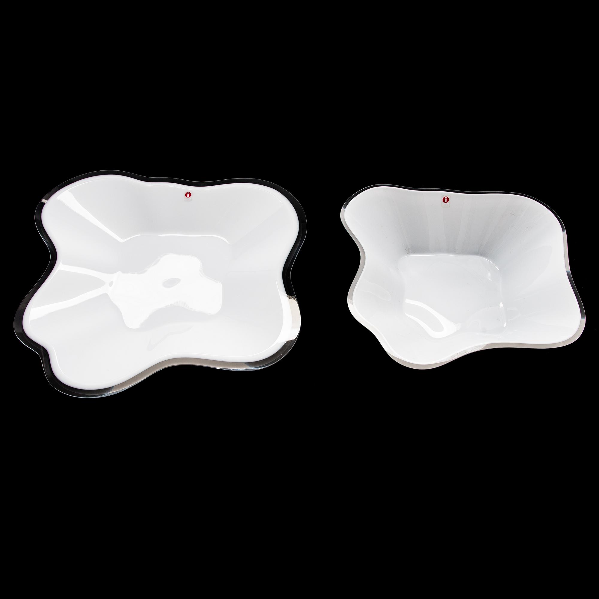 Alvar Aalto, lasiveistos,  "Aallon kukka", neliosainen, signeerattu Alvar Aalto Iittala 2001.