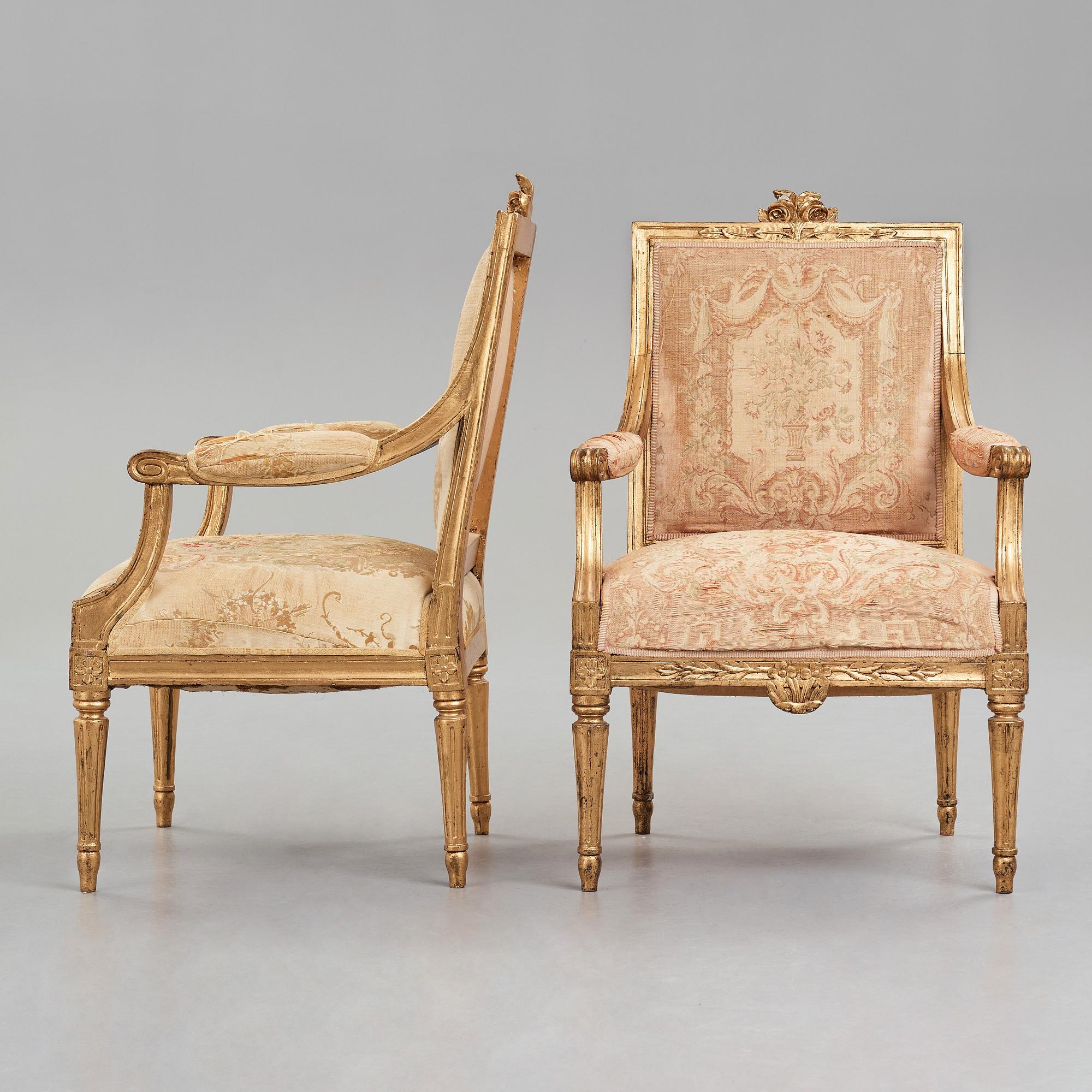 KARMSTOLAR, ett par, gustavianska stockholmsarbeten, 1700-talets slut.