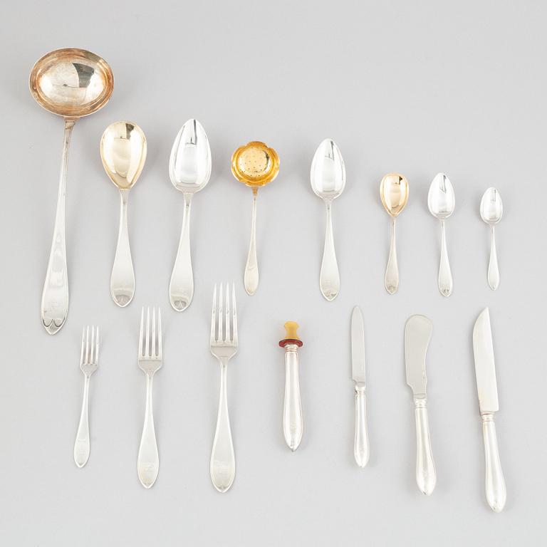 A 104-piece silver cutlery service, KG Markström's Goldsmiths AB, Uppsala, 1921-25.