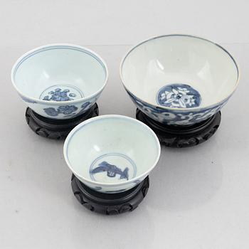 Three blue and white porcelain bowls, China, Ming dynasty (1368-1644).