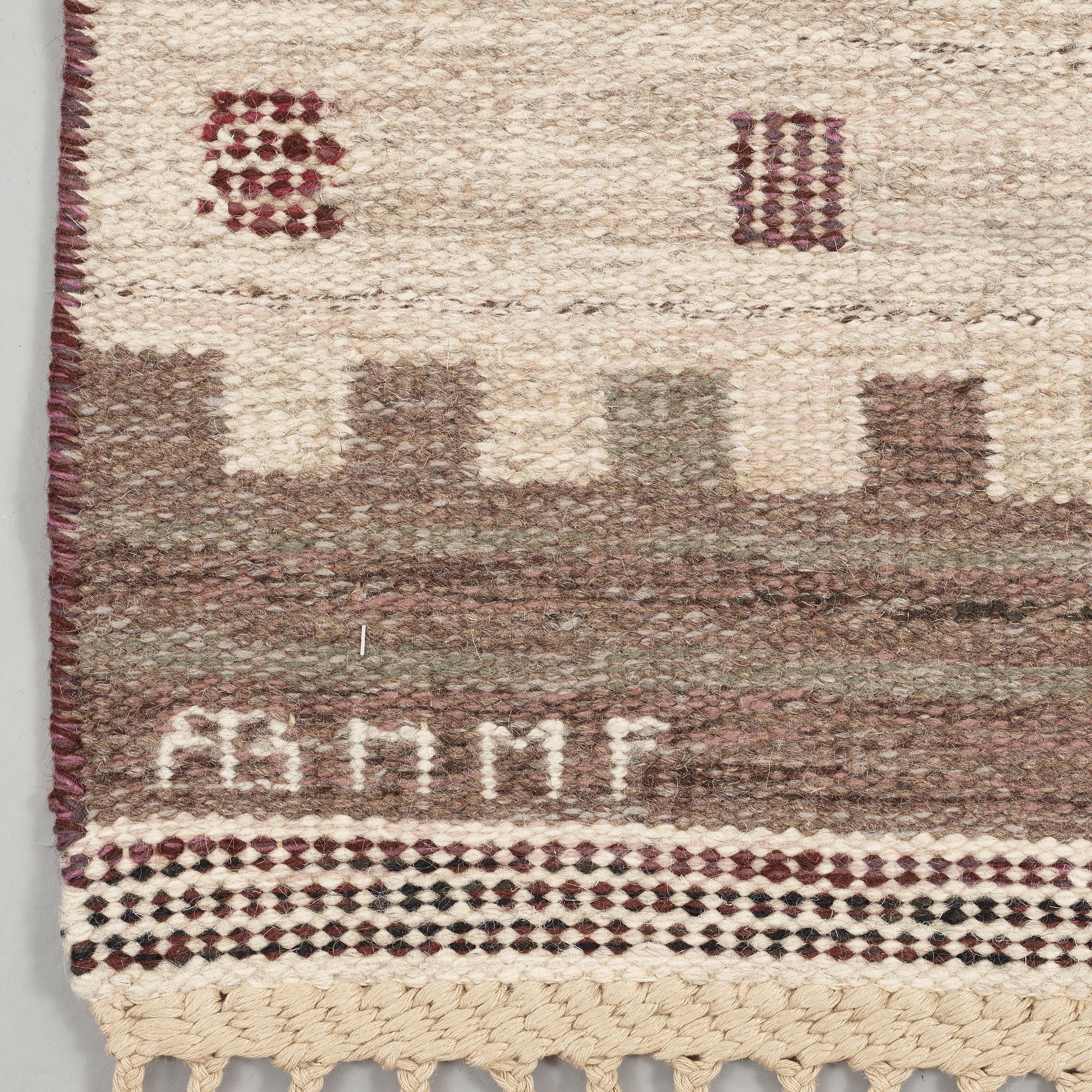 RUNNER. "Gråtaggen". Flat weave. 278 x 92,5 cm. Signed AB MMF MR.