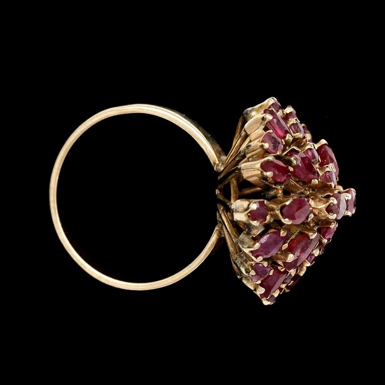 RING, rubies.