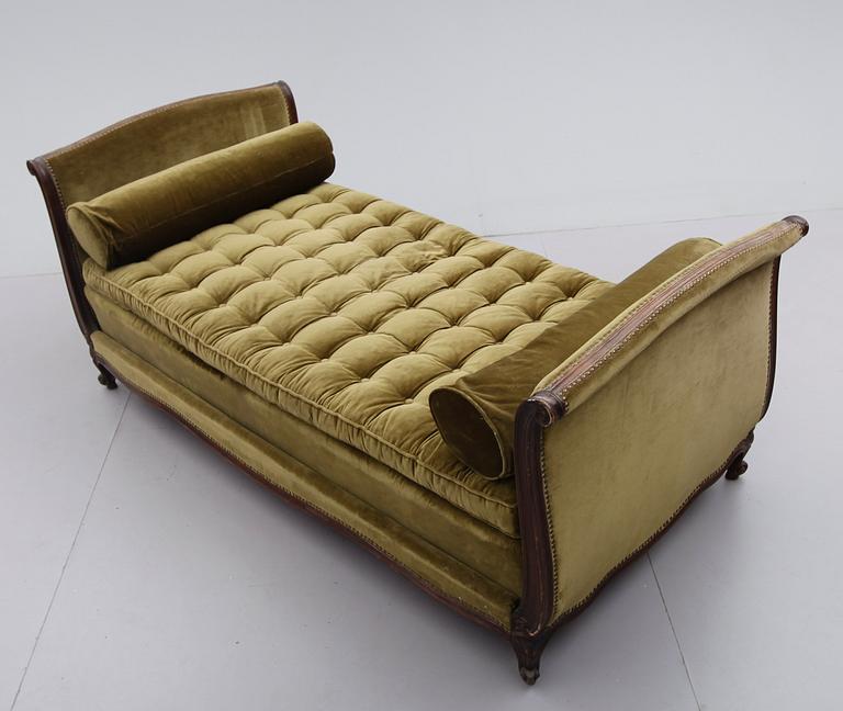 SÄNG, rokokostil, 1800-talets andra hälft.