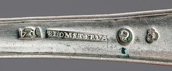 SKEDAR, 17 st, silver, Sverige, bl a 1800-talets början och 1900-tal. Ca 725 gr.