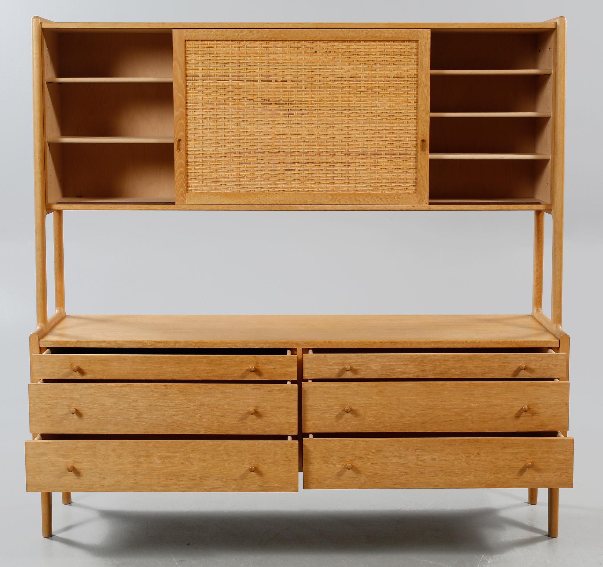 BOKHYLLA. Hans J Wegner, RY Möbler, Danmark, 1900-talets andra hälft.