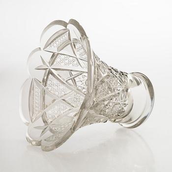 Malja, kristallia, 1900-luvun puoliväli.