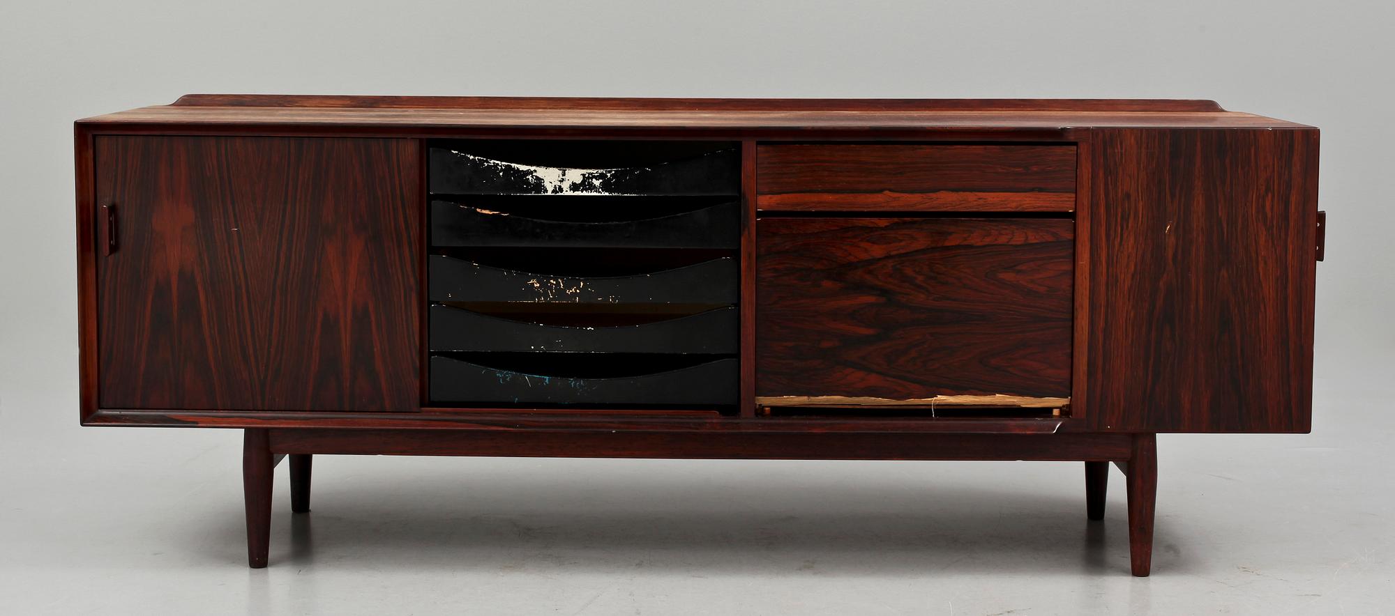 SKRIVBORD, Arne Vodder, Sibast, Danmark, 1900-talets andra hälft.