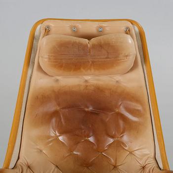 A late 20th centruy "Jetson" chair, designed by Bruno Mathson for Dux.