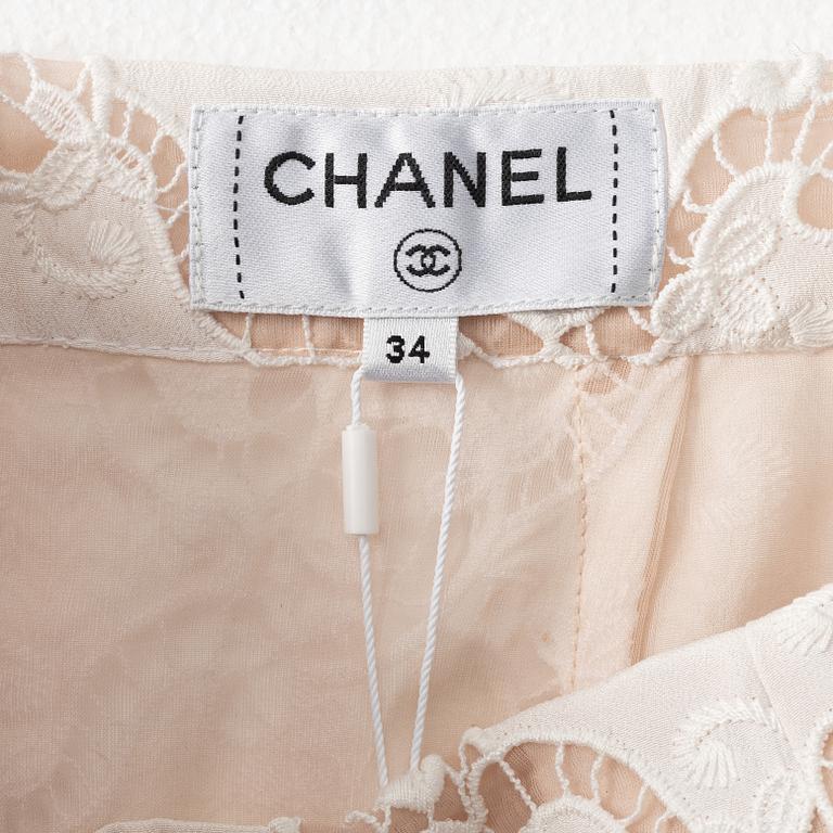 Chanel, a pair of cotton and silk pants, french size 34.