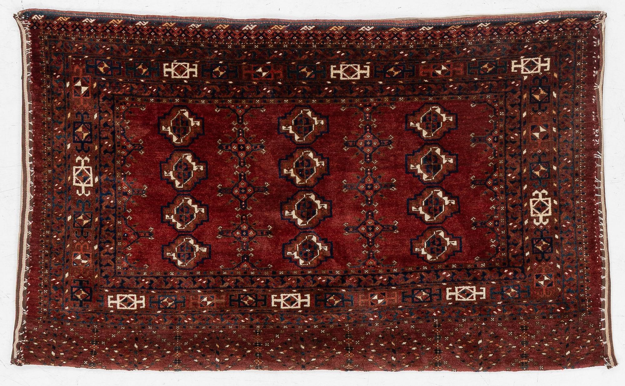 Matta, Chuval, ca. 166 x 100 cm.