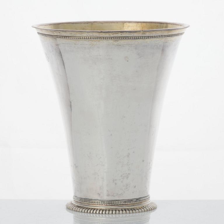 A Swedish 18th century parcel-gilt silver beaker, marke of Bengt Collin, Uppsala 1752.