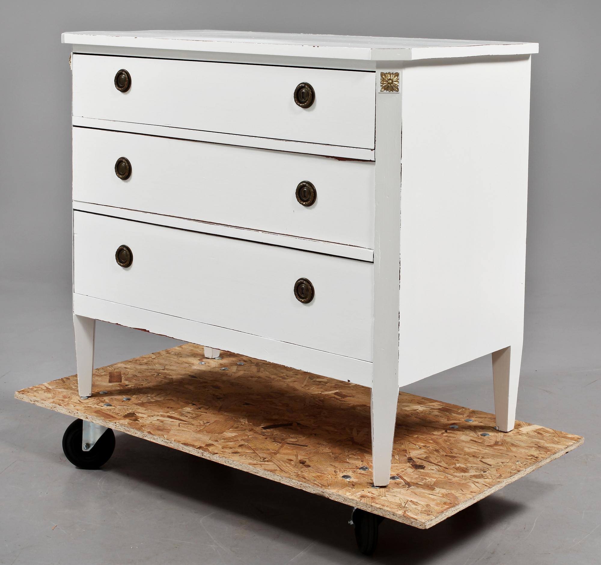 BYRÅ, gustaviansk stil, 1900-tal.