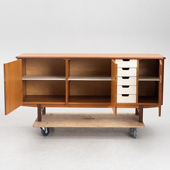 Sideboard, 1900-talets andra hälft.