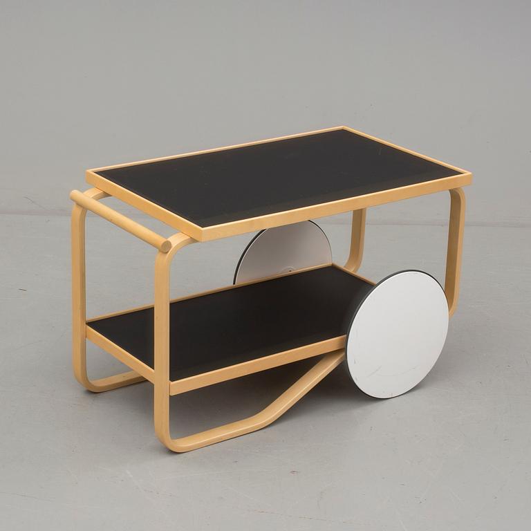 SERVERINGSVAGN/TEVAGN, modell 901, Alvar Aalto, Artek. 2000-tal.