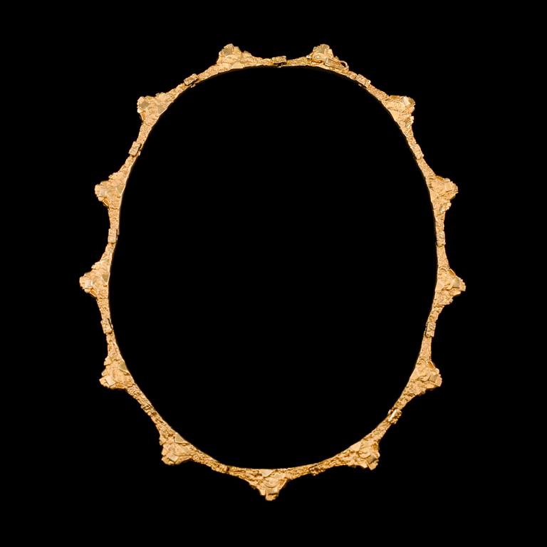 Björn Weckström, KAULAKORU, kultaa 18K, sign. BW, Lapponia 1971. Paino 36,8 g.