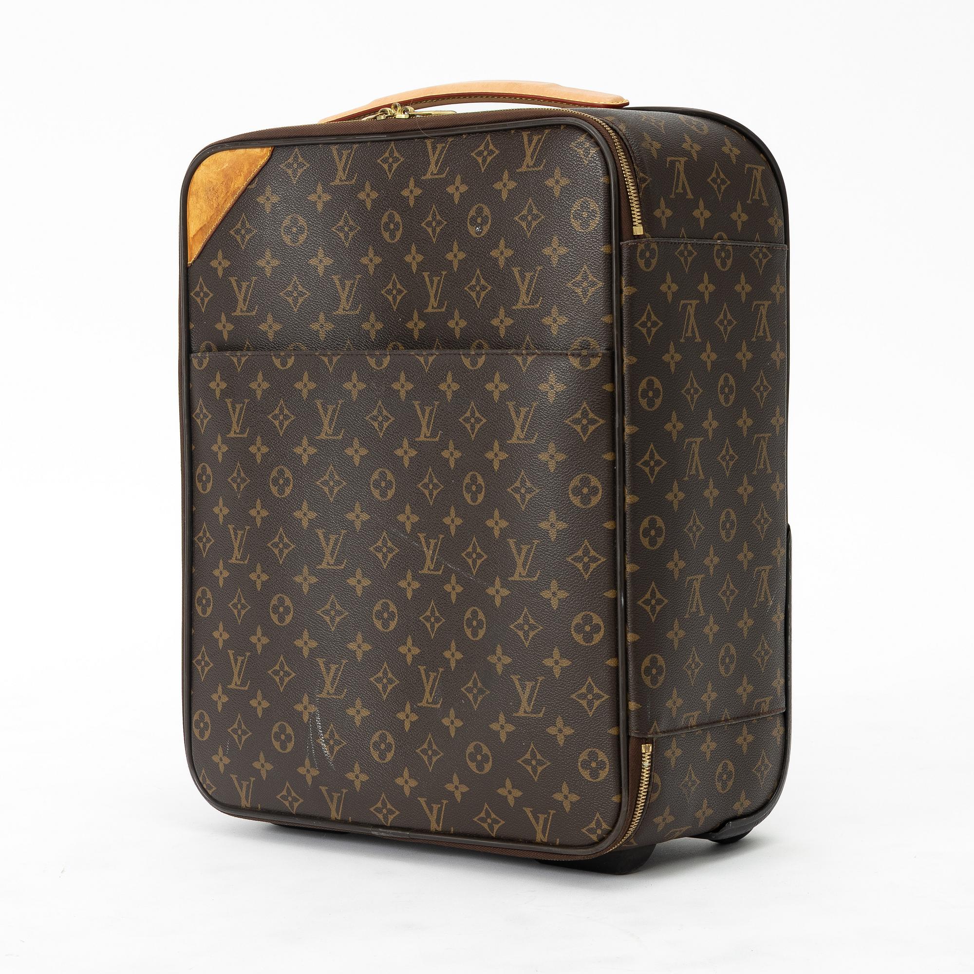 Louis Vuitton, Luggage/cabin bag, "Pégase 45", 2009.