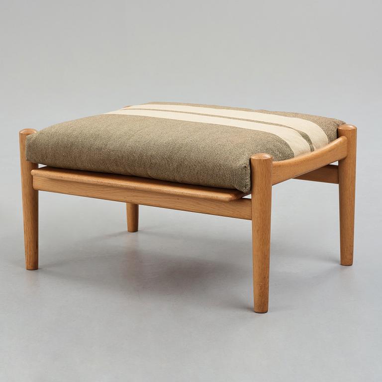 HANS J WEGNER, fotpall, "GE 530" Getama, Danmark.