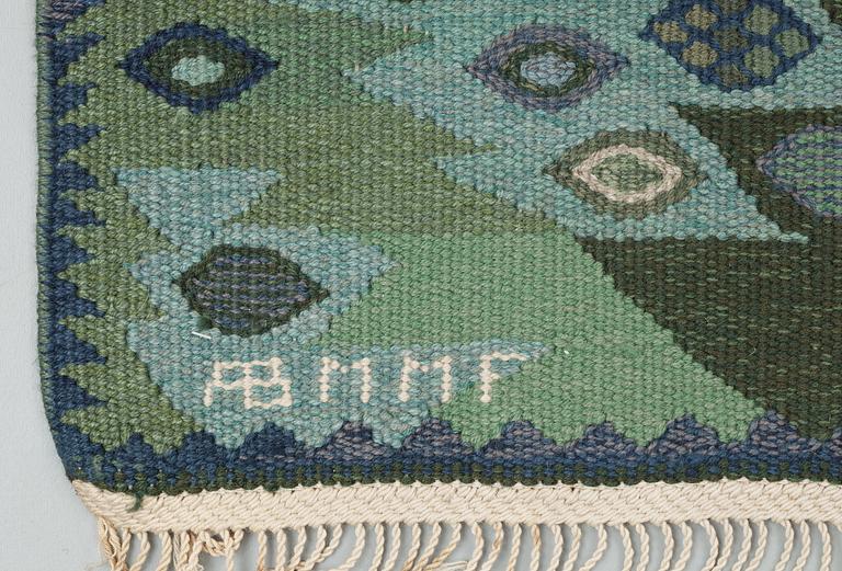 CARPET. "Tånga grön". Tapestry weave. 348 x 251 cm. Signed AB MMF BN (AB Märta Måås-Fjetterström, Barbro Nilsson).