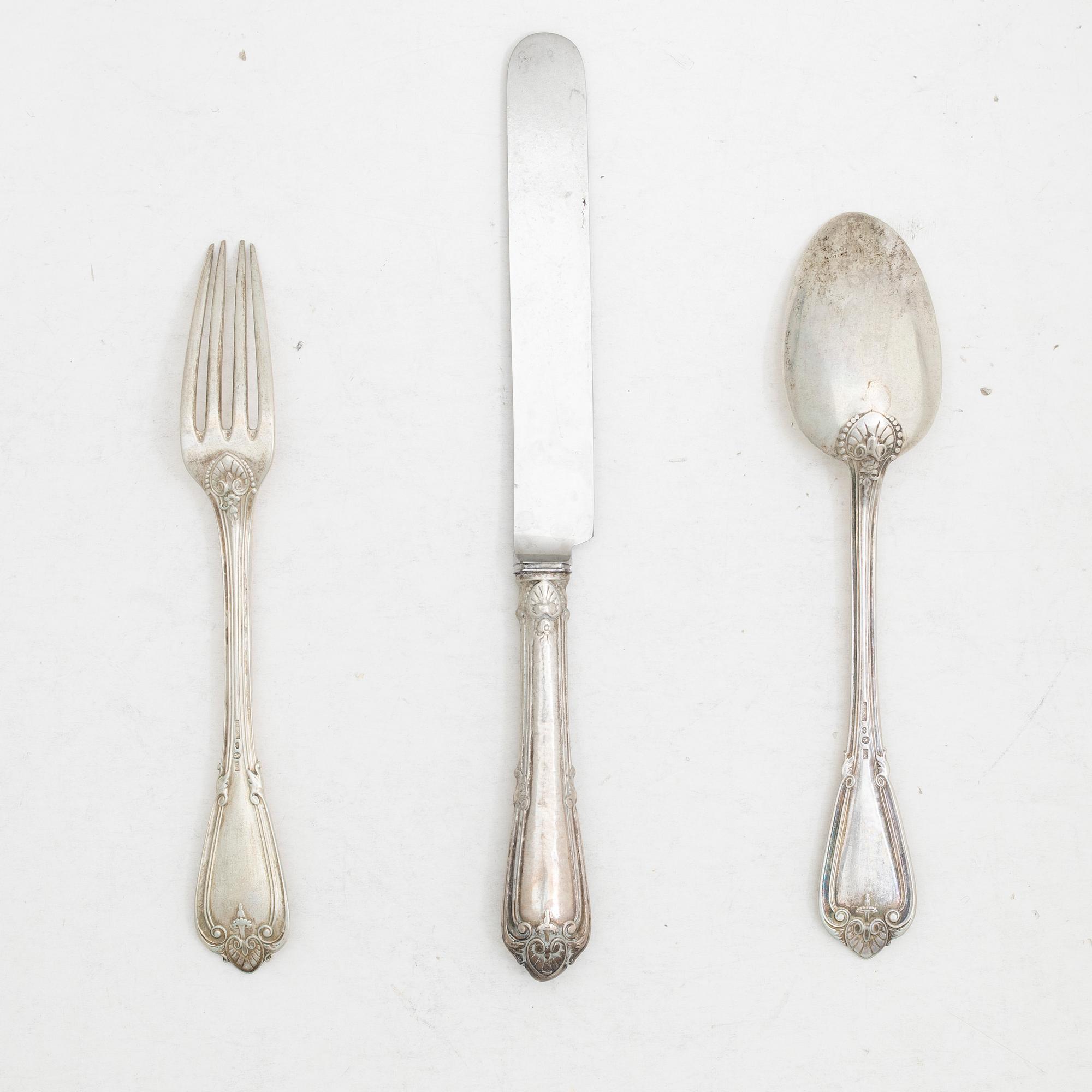 Bestickuppsättning, 25 delar, silver, modell "Greque", Lars Larsson & Co, Göteborg 1874.