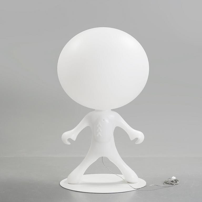GOLVLAMPA, "Spacewalker", Constantin Wortmann, Dark, 2008.