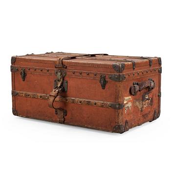309. LOUIS VUITTON, koffert, sekelskiftet 1800/1900.