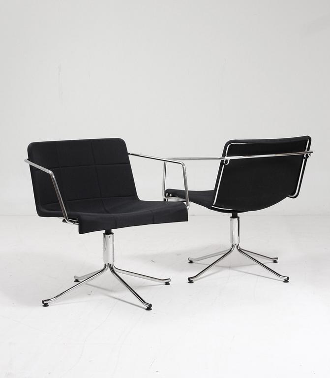 SNURRFÅTÖLJER, 2 st, "Millibar Chair", Anya Sebton för Lammhults, 2007.