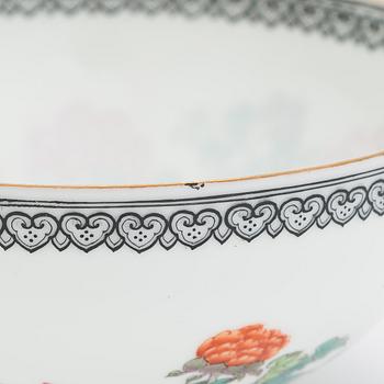 A set of four Chinese porcelain bowls, mid-20th century.