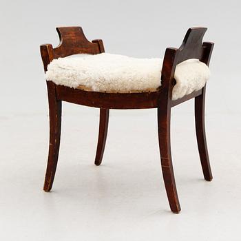 TABURETT, 1800-talets mitt.