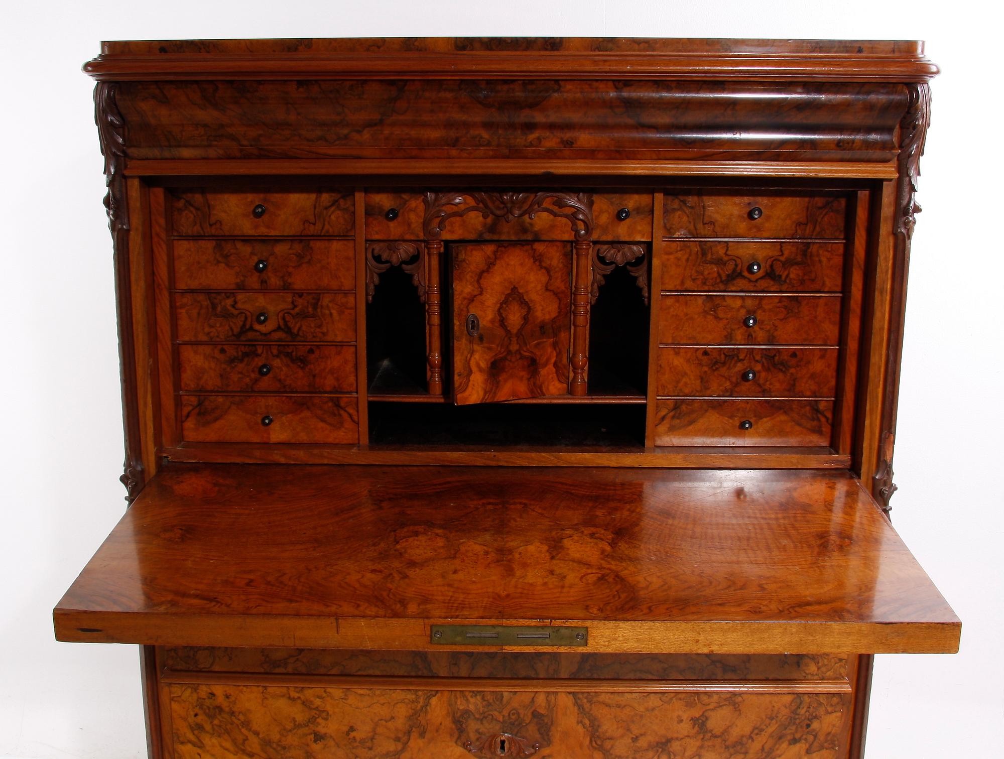 CHIFFONJE, 1800-tal.