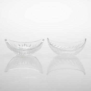 Saara Hopea, a set of five cut crystal vases and bowls, Nuutajärvi 1950s.