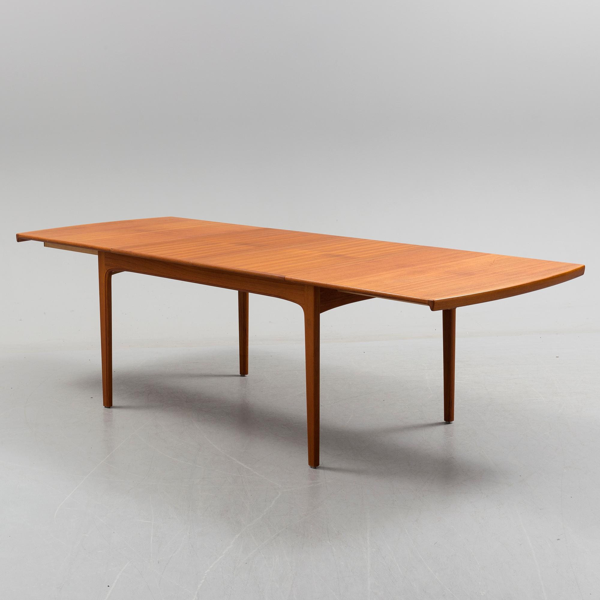 YNGVAR SANDSTRÖM, a teak veneered diningtable from AB Seffle möbelfabrik, 1950's/60's.